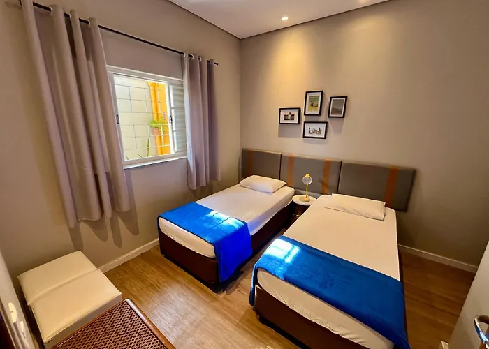 Casa Com Otima Localizacao