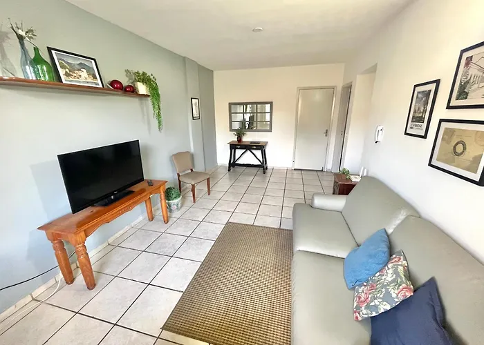 Apartamentos Ate 6 Pessoas - 3 Quartos, Suite, Garagem E Wifi